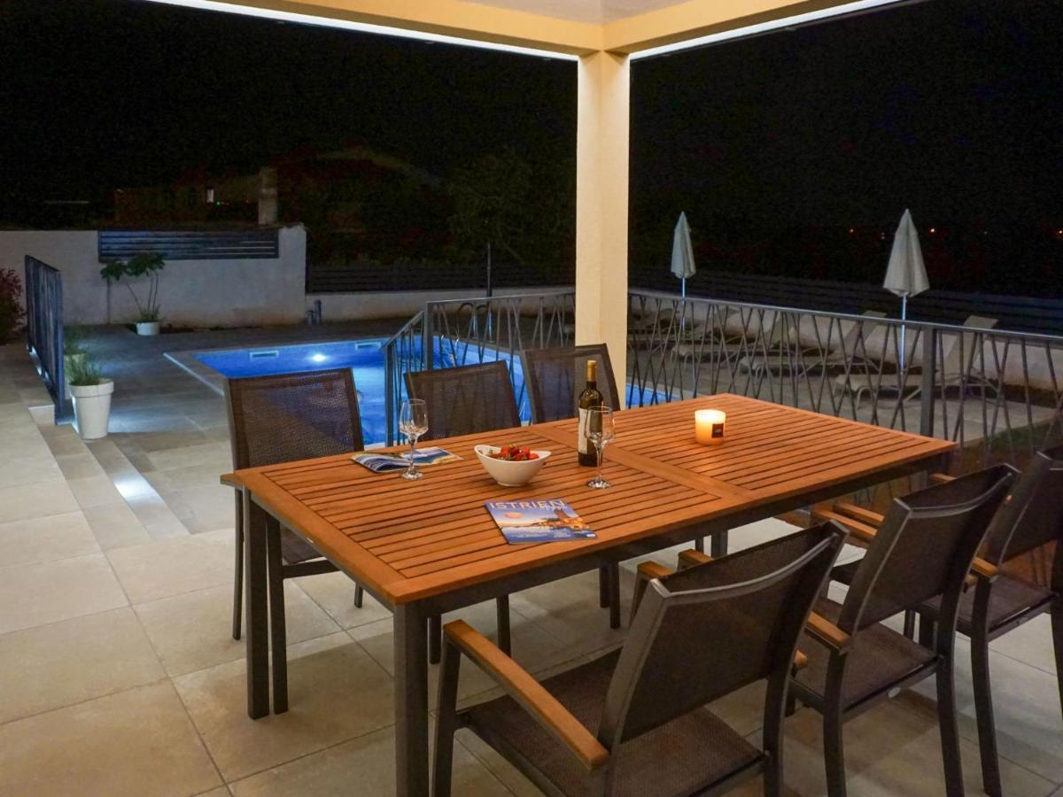 Holiday Home Villa Dora By Interhome PUY Exterior foto